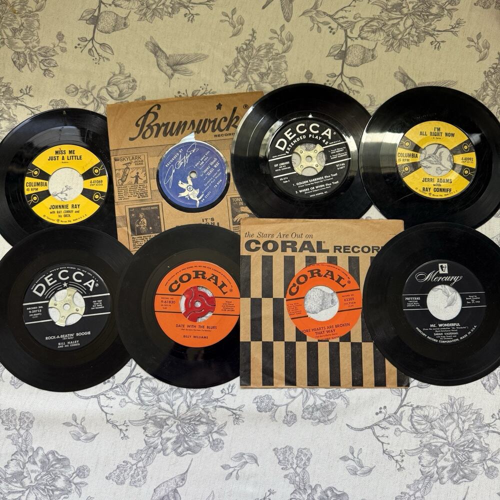 Lot 8 Vtg Vinyl Records 45 RPM DIY Craft Decorations 7" 50s Decca Coral Columbia